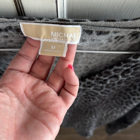 Michael Kors M - Picture 2 of 4